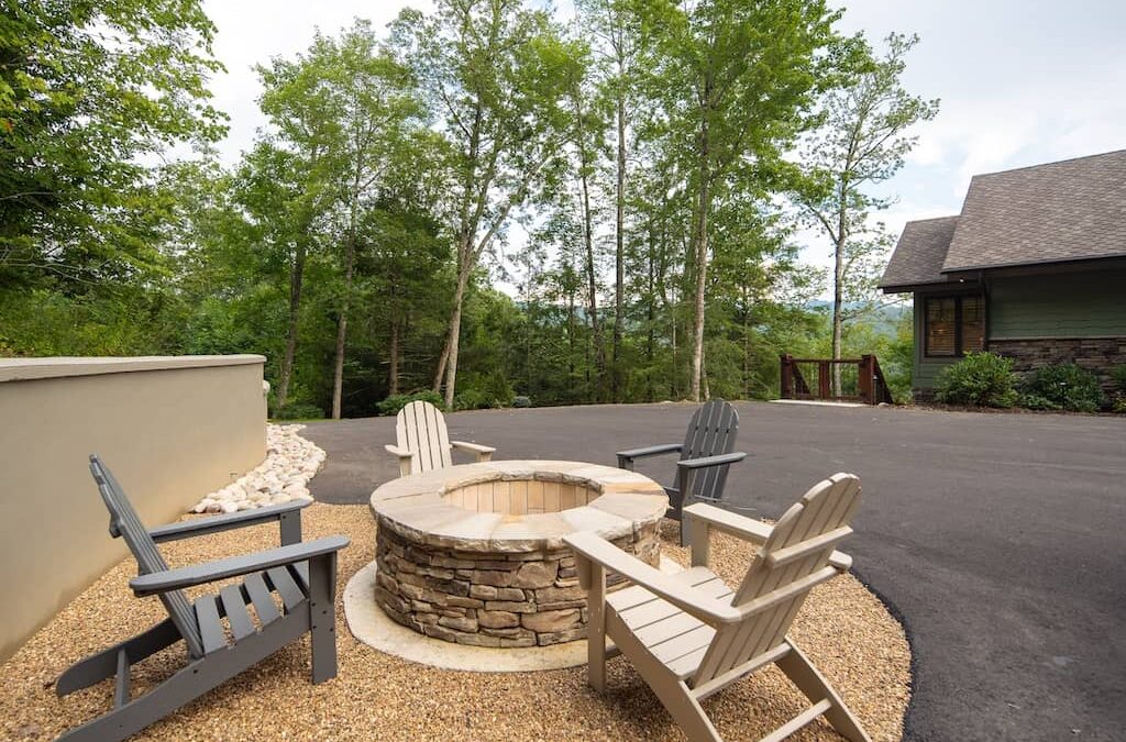 Custom Home Builder Banner Elk Outdoor Living Spaces 00084