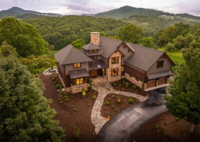 Custom Home Builder Banner Elk Sky House Exteriors 00014