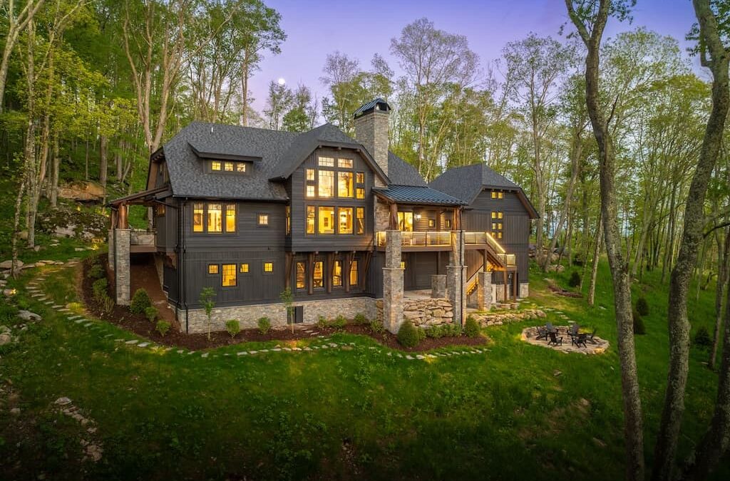 Sky House Custom Home Builder Silver Eagle Custom Home Banner Elk NC Eagles Nest 00008